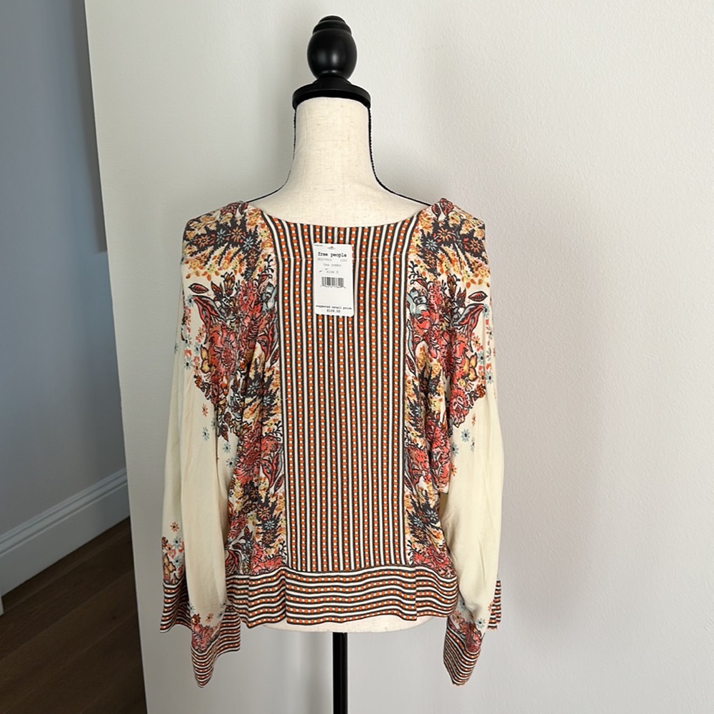 Free people NWT top - Picture 3 of 3
